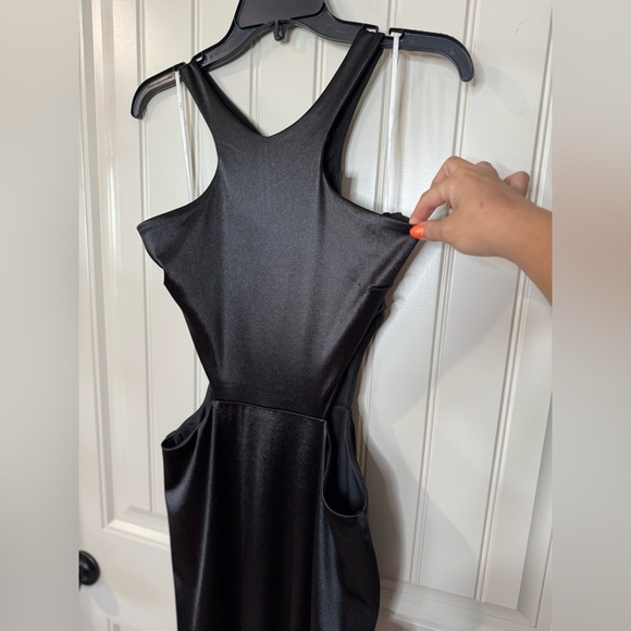 NEW w TAGS 🏷️ LULUS Elegant Black Satin Floor-Length Dress 🖤 (Size XL) - Picture 8 of 16